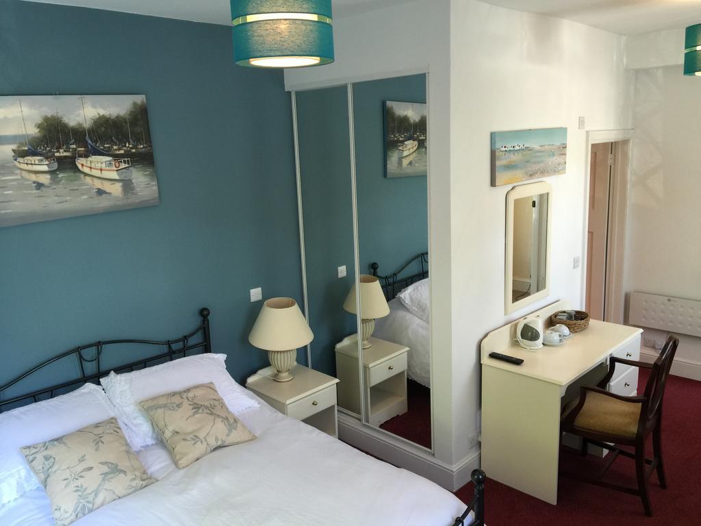 Cottage Inn Лінтон Номер фото